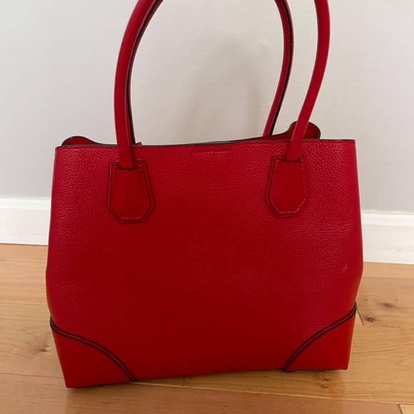 Michael Kors satchel bag *great condition, only used once* - Picture 3 of 7